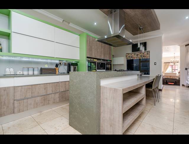 4 BEDROOM FREEHOLD FOR SALE IN SAGEWOOD